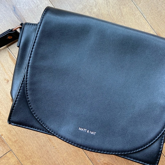 Matt & Nat Black Bag - Picture 3 of 3
